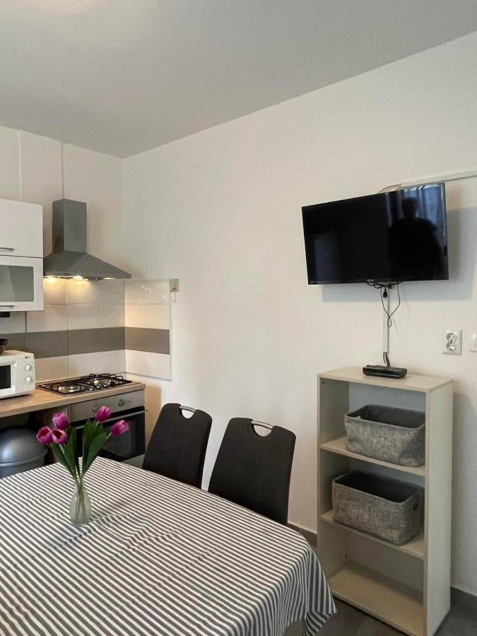 Apartment Greta Labin  Buitenkant foto